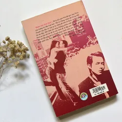 Nhắm mắt thấy Paris – Dương Thuỵ 564190