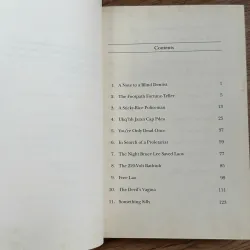 Anarchy and Old Dogs - Colin Cotterill 783030