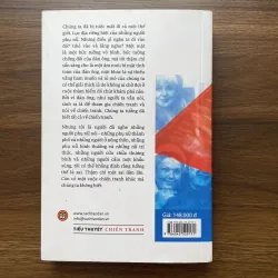 Chiến trang không có một khuôn mặt phụ nữ - Svetlana Alexievich 1005407