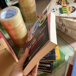 Quản trị và khởi nghiệp thương hiệu mở lối thành công  800932