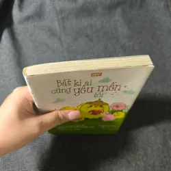 Bất kỳ ai cũng yêu mến tôi - Oopsy - Giá bìa 64k 590848