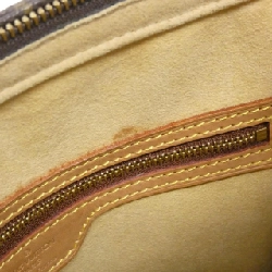 Túi xách vai Louis Vuitton Monogram Looping GM M51145 611888