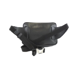 Túi đeo chéo Louis Vuitton Taiga Bum Bag Outdoor M33438 612622