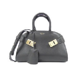 【Sản phẩm mới】Túi HUG 21 5975 của Salvatore Ferragamo