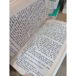 April morning - Howard Fast