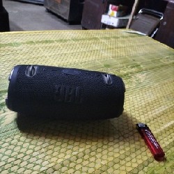 Loa jbl đẹp muốn giao lưu 