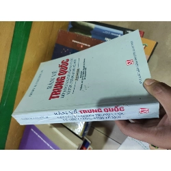 Bàn về Trung Quốc tiết lộ của người trong cuộc về siêu cường kinh tế mới HCM