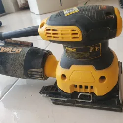 Máy chà  nhám vuông Dewalt 995248