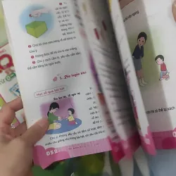 Bộ 2 Cuốn: Bồi Dưỡng IQ Cho Trẻ Từ 0-3 Tuổi - Tạ Băng & Lâm Nghĩa Vân & Ngô Thiệu Lâm 1018928