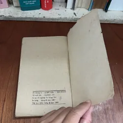 II Truyện Cổ Và Thần Thoại Trên Đảo Xixin: Tên Trộm Tu Viện Capuyxen - 1987 604923