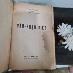 VĂN PHẠM VIỆT - GS NGUYỄN QUÍ HÙNG IN NĂM 1965 304685