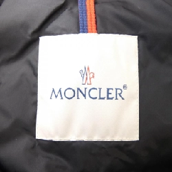 Áo khoác lông vũ MONCLER 640154