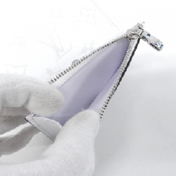 Ví Louis Vuitton Taiga Lama Victor M28069 - Hàng hiệu Chính hãng 806219