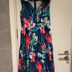 Váy Adore dress size M