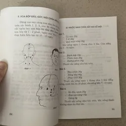 Combo 2 sách xoa bóp thuốc Nam & Trung y- So sánh hai nền y học Á Đông 715156