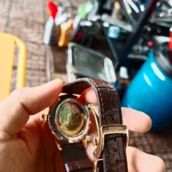 Đồng hồ Seiko Presage Automatic gold dây da nâu mặt vuông 748683