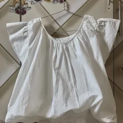 Áo phồng trắng new 