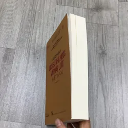 Giáo trình lịch sử nhà nước và pháp luật việt nam.  747230