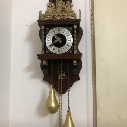 Đồng hồ tạ Lê Đức và thùng chuông  927342