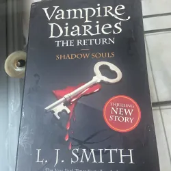 The Vampire Diaries The Return Shadow Souls - L.J.Smith  1017581