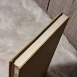 This dialogue of one : the Songs and sonnets of John Donne 783232