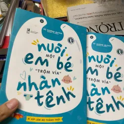 Sách nuôi một em bé trộm vía nhàn tênh