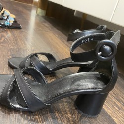 Sandal cao cấp Elly quai chéo 6p màu đen size 36 