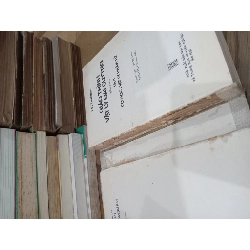 Giáo Trình Vật Lý Đại Cương tập 1 - I.V.Xaveliev 455275