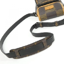 Túi xách vai Louis Vuitton Damier Giant (LV Squared) Messenger Amazon N40357 - Hàng hiệu Chính hãng 802574