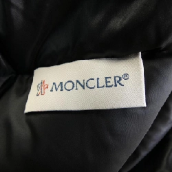 Moncler MONCLER 20939B00012 Áo khoác lông 632963