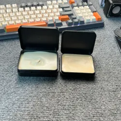 Sáp vuốt tóc của menitems bao giữ nếp, thơm, pass lại ae nào cần vì mình còn mấy hộp nữa 663533