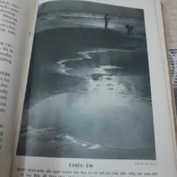 Gia Đình Giáo Dục. Học giả Raymond Beach bản in Thời Thiệu Saigon 1965 606331