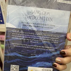 “Băng qua đại dương đen” - tác giả Trương Giai Giai ( mới 100%) 690437