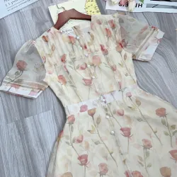 Trang phục công sở vest nữ tay dài màu xám kẻ sọc nhạt 715976