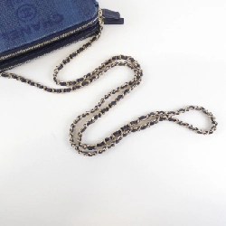 Ví dây chuyền dòng Deauville của Chanel 623768