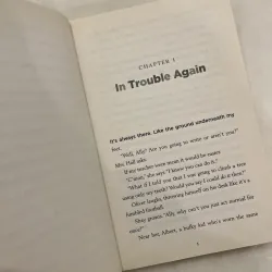 ✨𝑭𝒊𝒔𝒉 𝒊𝒏 𝒂 𝑻𝒓𝒆𝒆✨ (A New York Times Bestseller) 598532