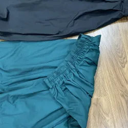 Chân váy Nhat đen va xanh (mua 1 tặng 1) 779371