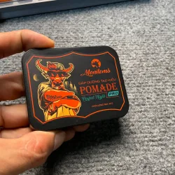 Sáp vuốt tóc của menitems bao giữ nếp, thơm, pass lại ae nào cần vì mình còn mấy hộp nữa 663533