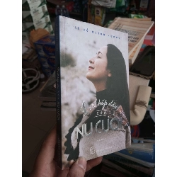 Luật Hấp Dẫn Của Nụ Cười - Lê Đỗ Quỳnh Hương 2018 mới 80% ố Sách văn học HCM1004