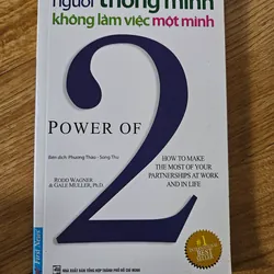 Người thông minh không làm việc một mình
