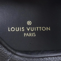 Giày sneaker dòng Runaway của Louis Vuitton - Hàng hiệu Authentic 906977
