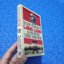 Sự thật và bịa đặt về lăng Lenin và khu mộ bên tường thành Kremli
