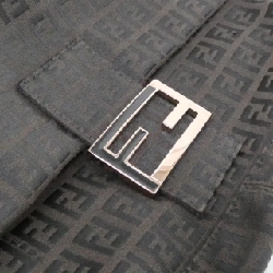 Túi xách vai Fendi Mamma Baguette 8BR001 - Hàng hiệu Authentic 803070