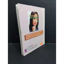 Trang điểm trang nhã & quí phái mới 80% bẩn bìa, ố 2004 HCM2811 Sàigonbook KỸ NĂNG 918095