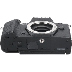 Ｅ－Ｍ５ ＭＡＲＫ ＩＩＩ Đen - Hàng hiệu Chính hãng 886296