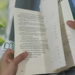 [MIỄN PHÍ BỌC SÁCH] Người Lữ Hành Lặng Lẽ - Hữu Mai 1018919