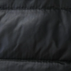 Áo khoác lông vũ MONCLER 640230