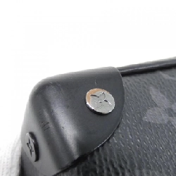 Túi xách vai Louis Vuitton Monogram Eclipse Mini Soft Trunk M44735 610708