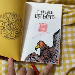Dưới cánh đại bàng - Tước gấm dấu đay đặc biệt  461101