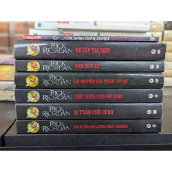 Trọn bộ Percy Jackson và các vị thần trên đỉnh Olympus - Rick Riodan 146404